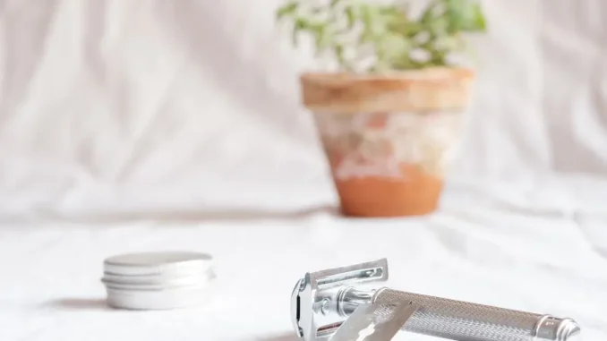 alternatives to disposable razors reduces waste